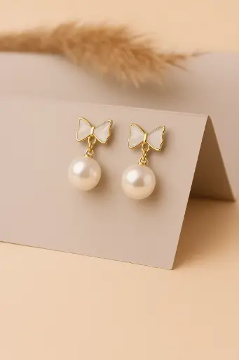 Chic Charm Bows